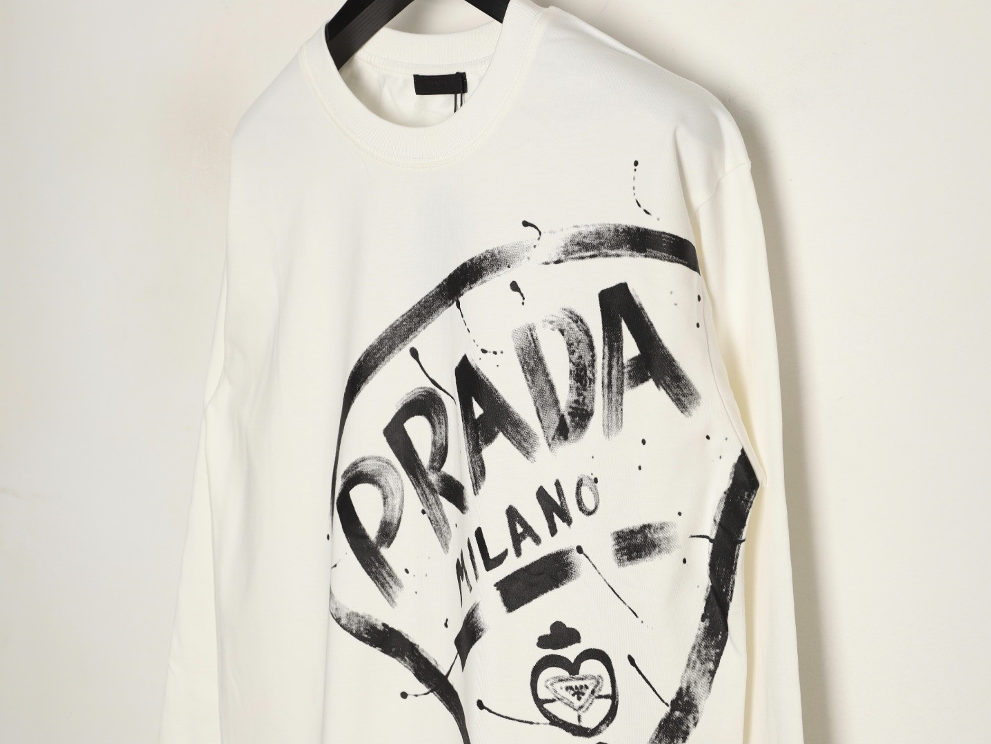 Pra*a 25fw long-sleeved t-shirt