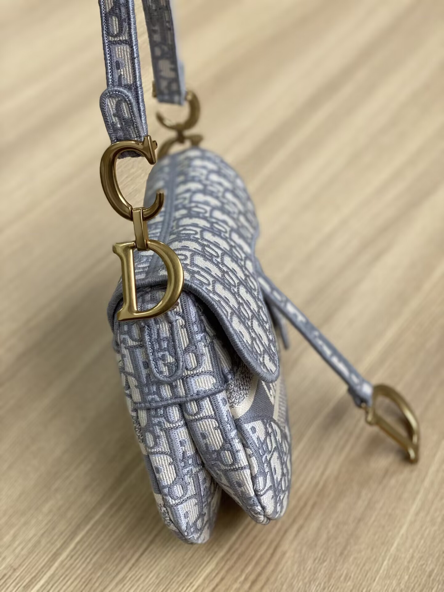 D*or saddle bag 25.5 x 20 x 6.5cm