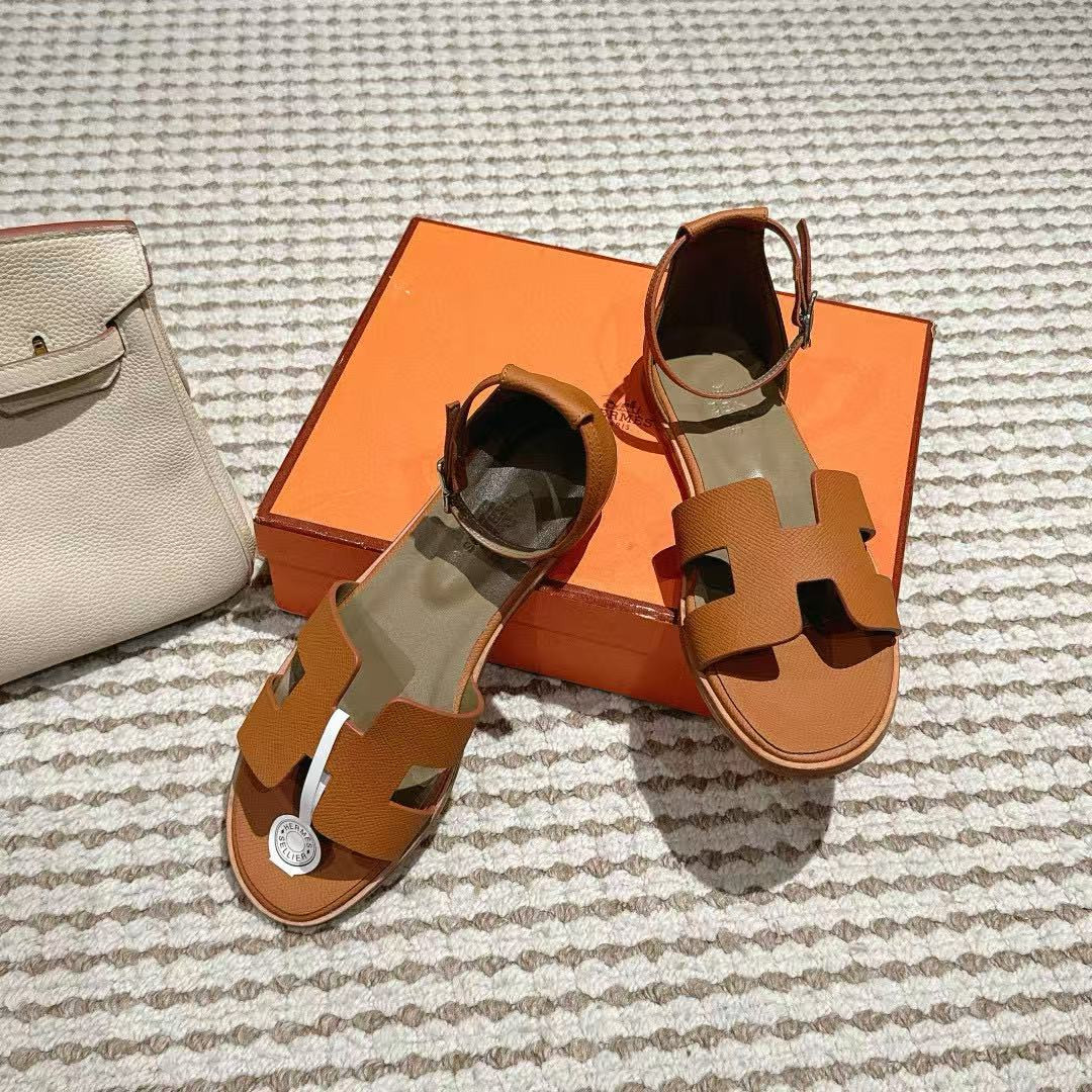 UA Hermès Santorini leather sandals