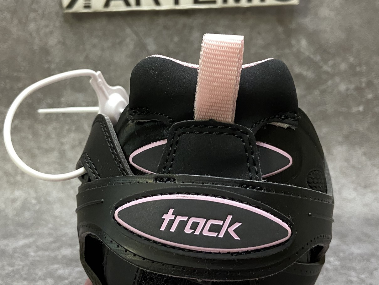 Balenciga Track Black Pink With Led Light