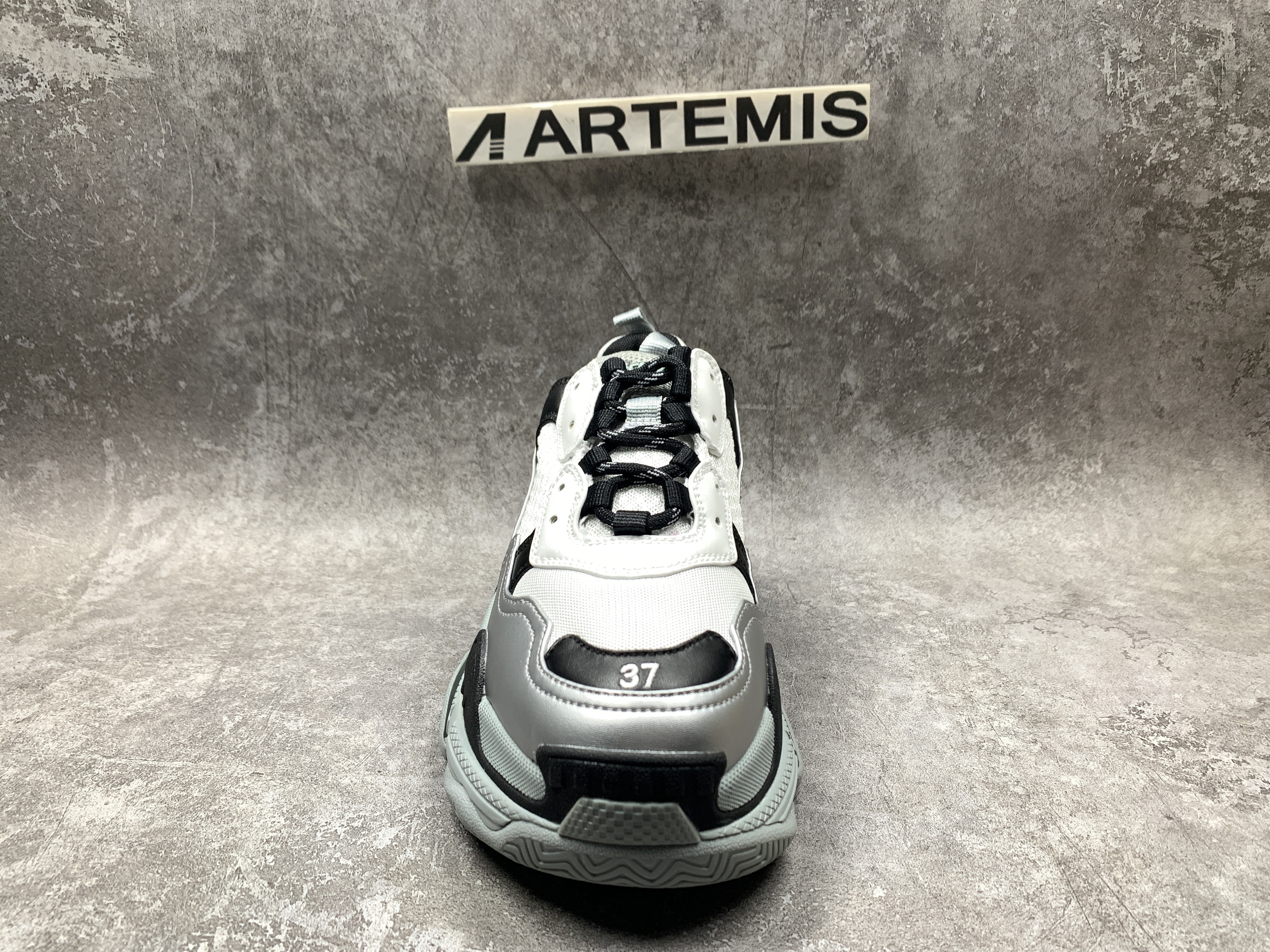 Balenciga Triple S Black Silver