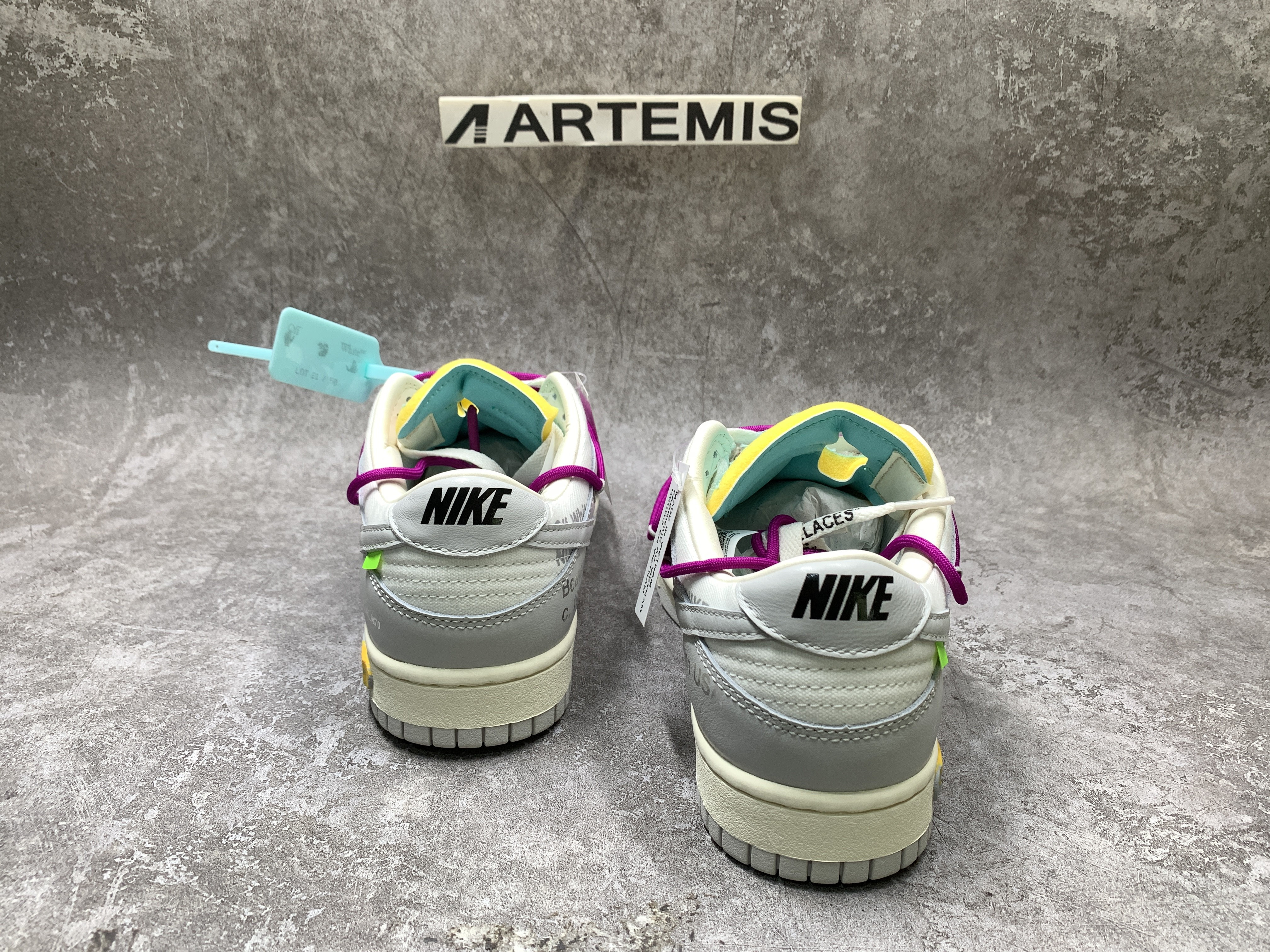 Off-White x Dunk Low 