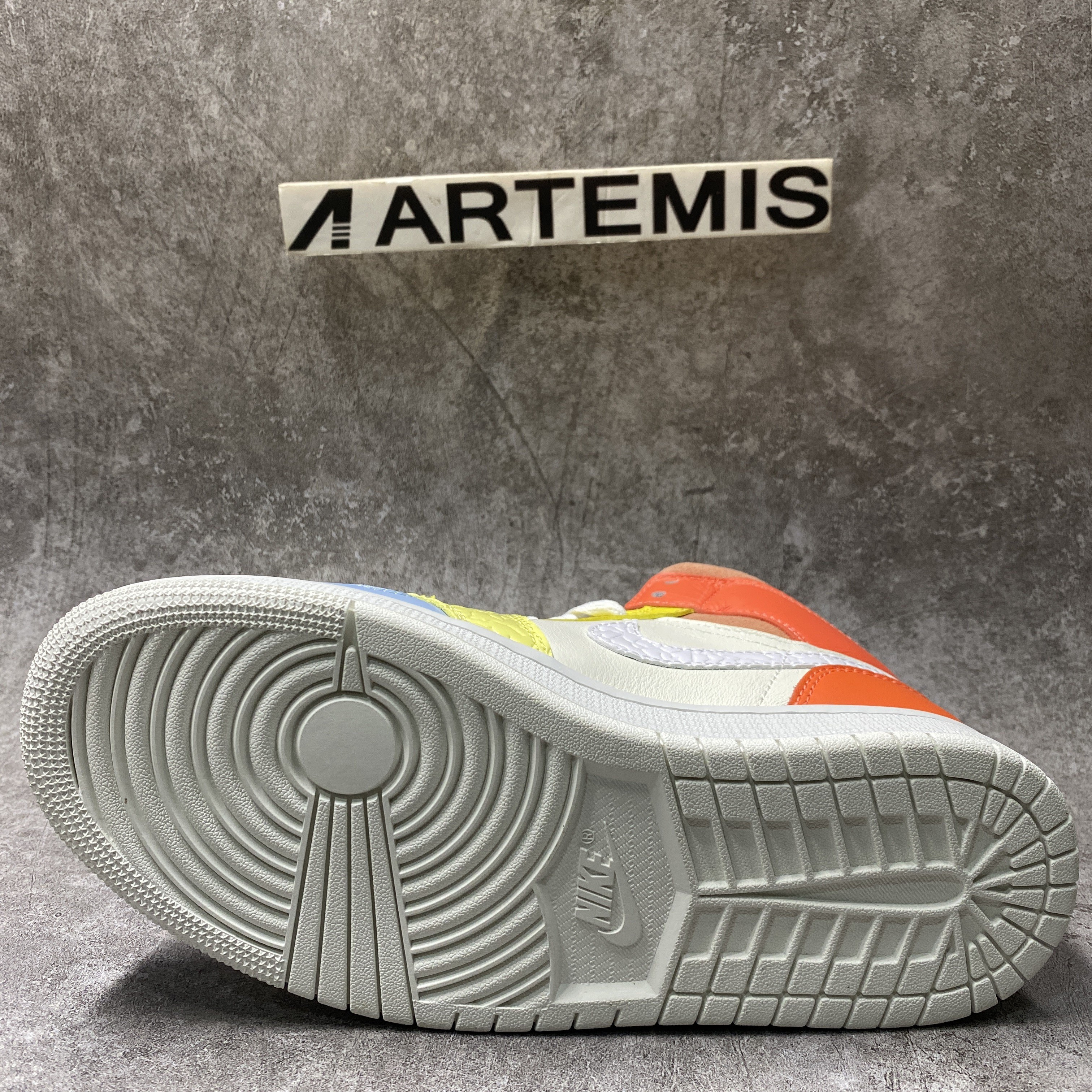 Air Jordan 1 Mid To My First Coach