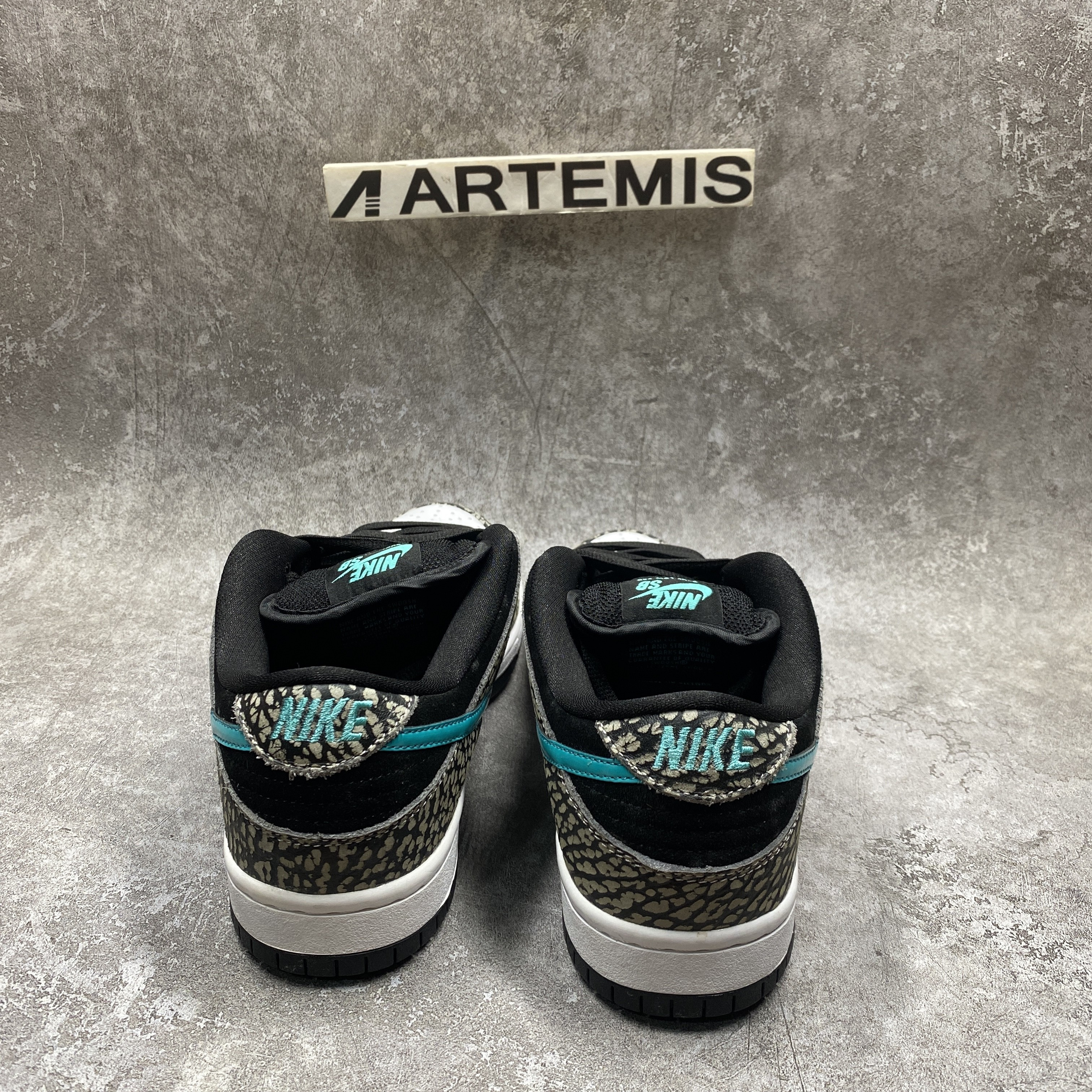 Nike Dunk Low Pro SB Atmos Elephant