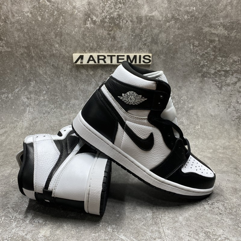 Air Jordan 1 Mid Spli Black White