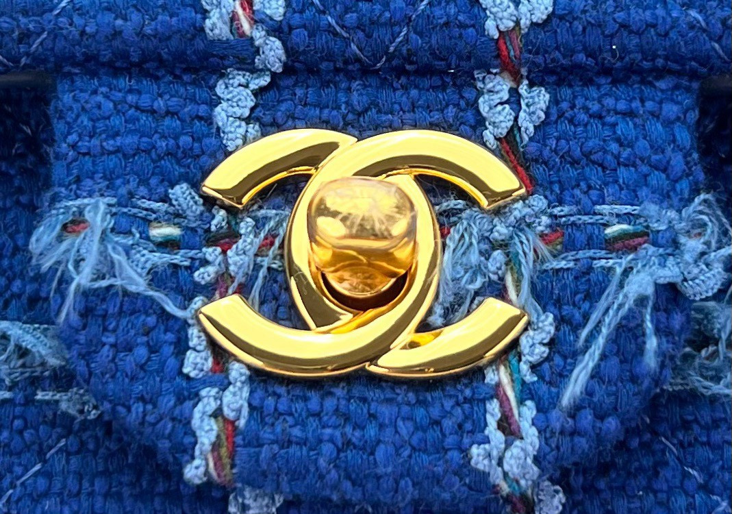 Ch*el classic 11.12 handbag tweed & gold-tone metal   6 × 9.9 × 2.5 in