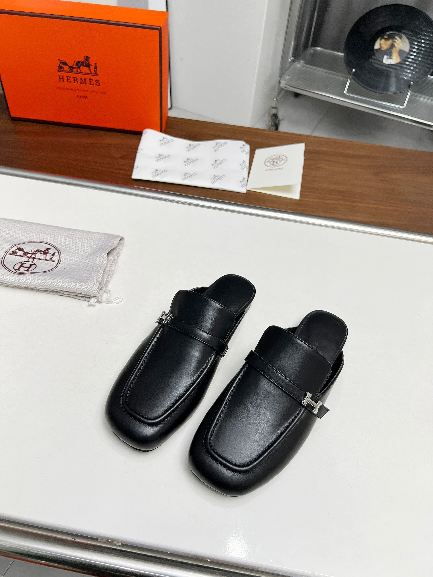 UA Hermès IENA MULE