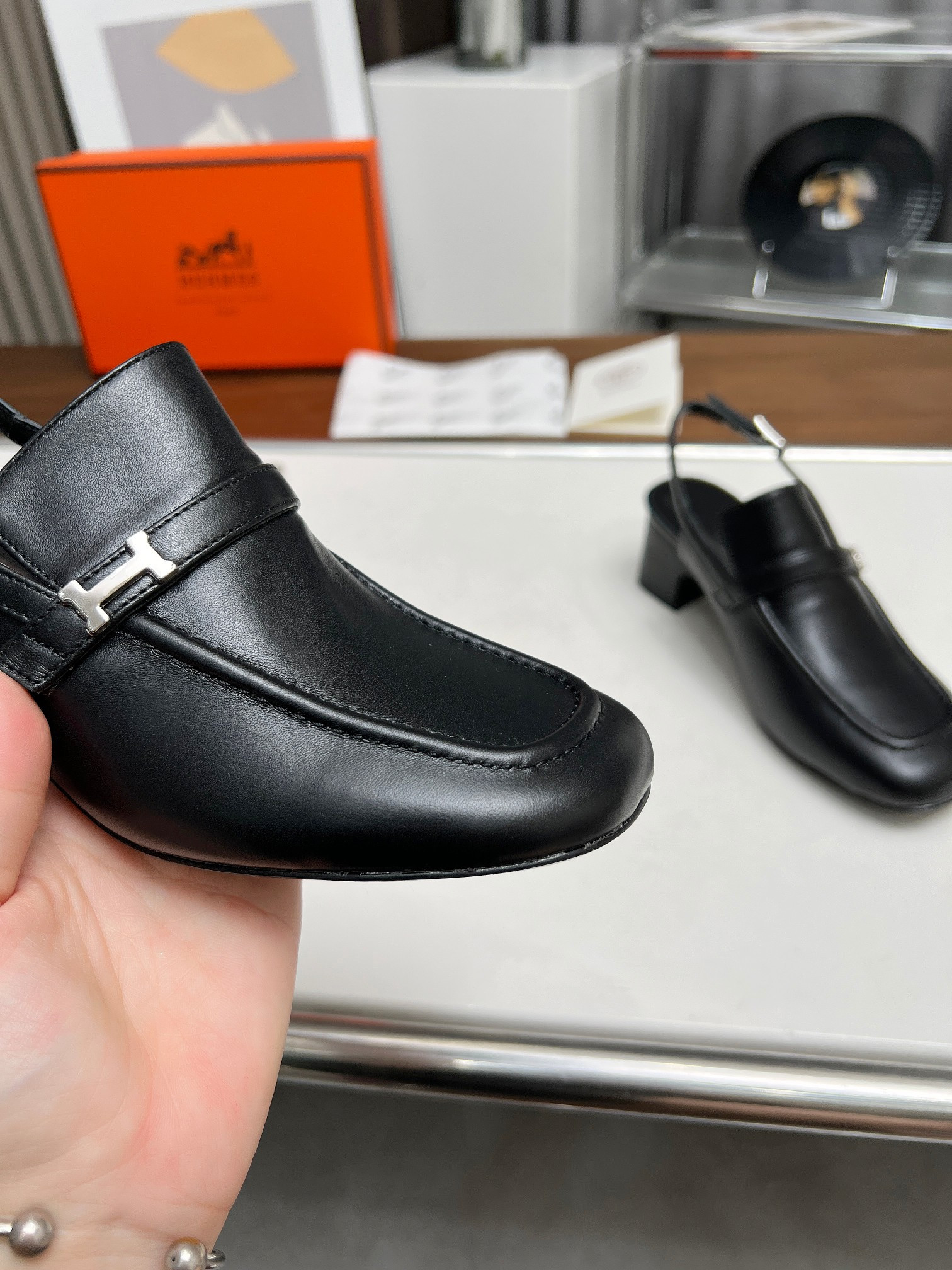 UA Hermès Infinie 50 Pump