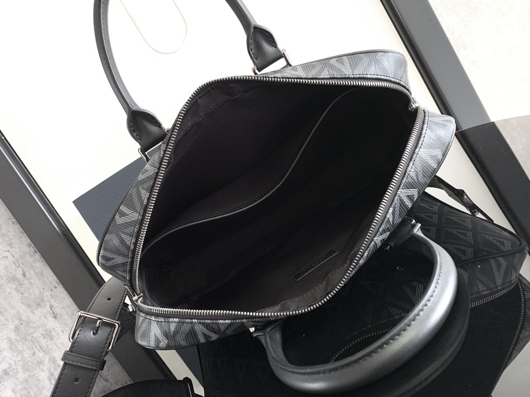 d*or zipped briefcase black cd Di*m*nd canvas and black grained calfskin  37 x 28 x 6 cm