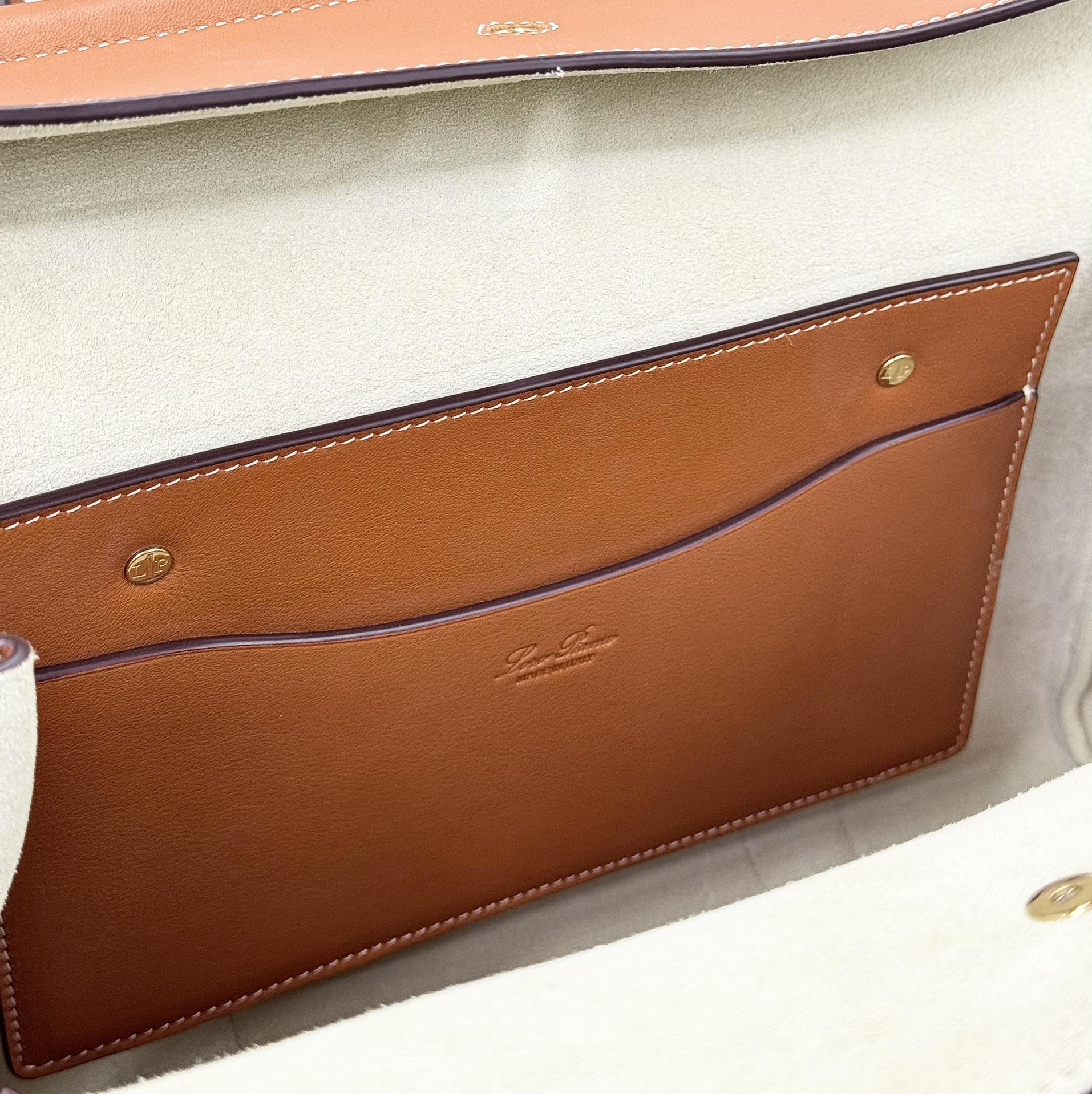 L**o p*ana loom bag l32 smooth calfskin 33 x 23 x 18 cm