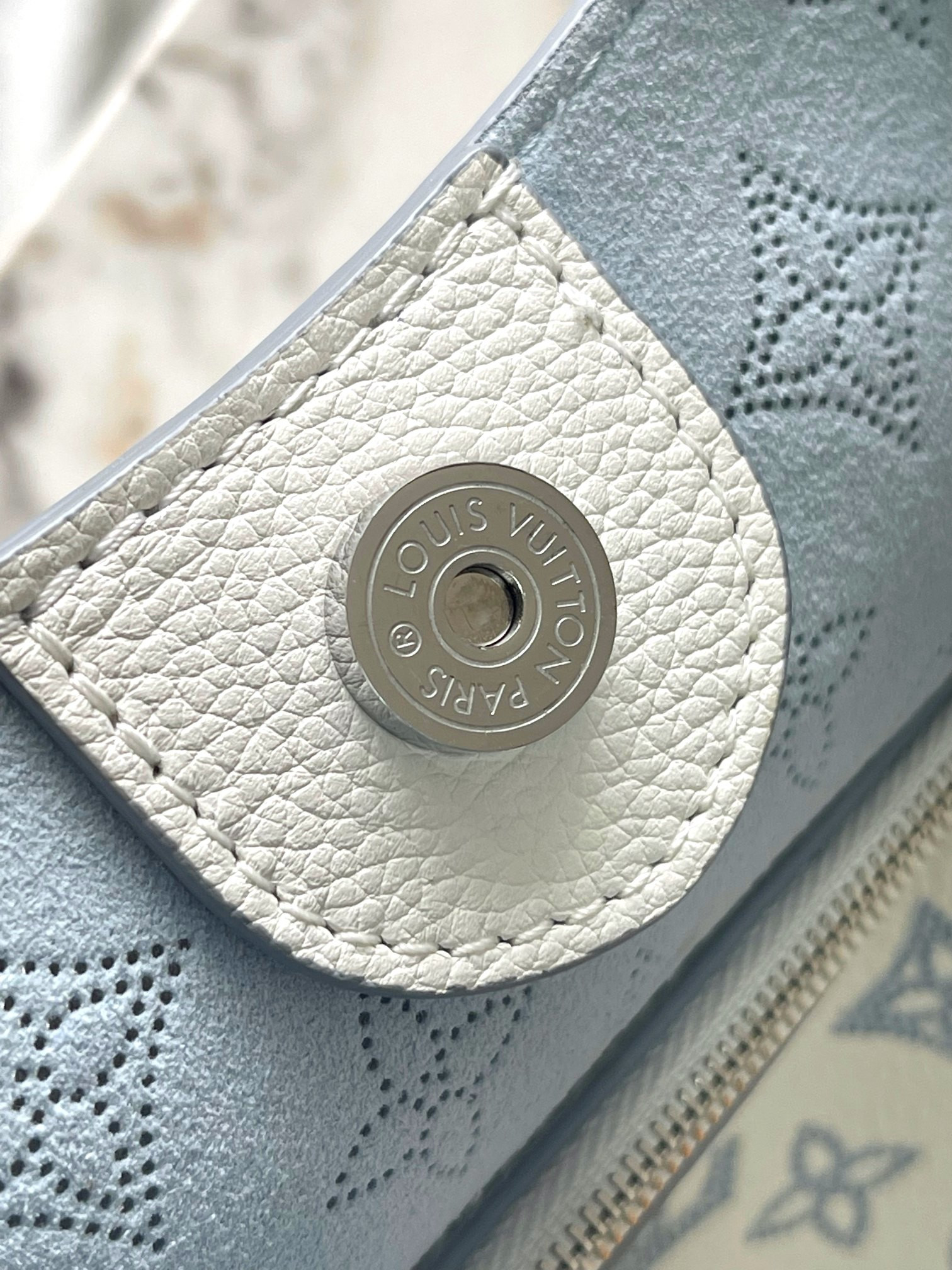 LV Carmel M11735 35x40x17cm