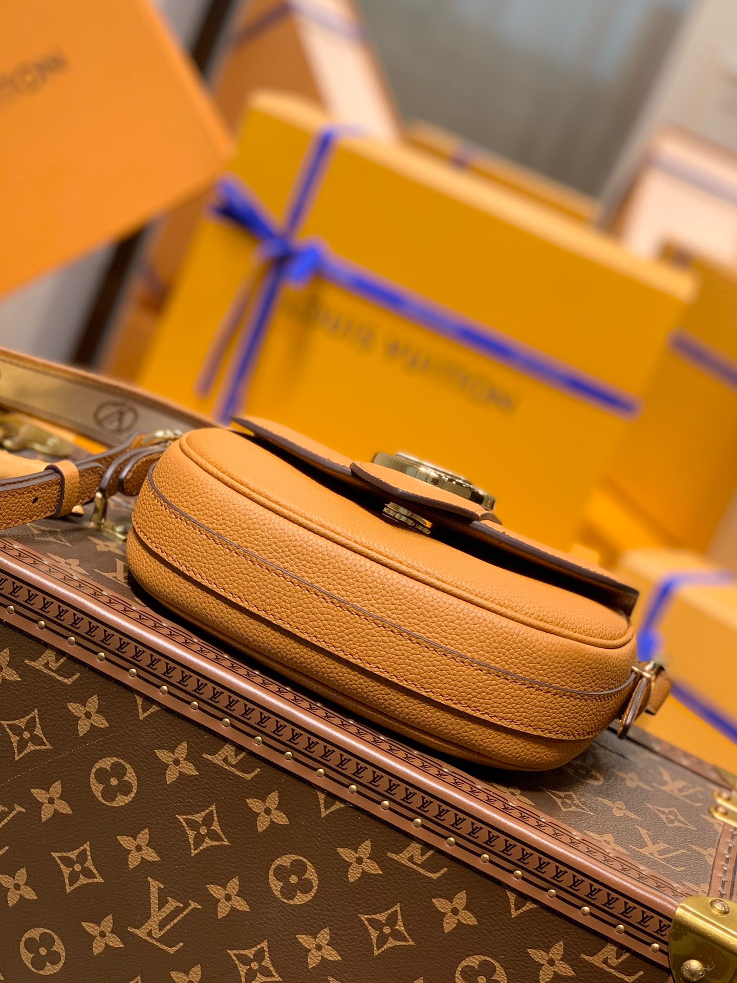 LV PONT 9 SOFT MM M58968